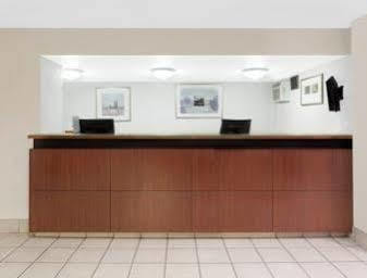 Oyo Hotel Centralia Extérieur photo