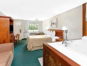 Oyo Hotel Centralia Extérieur photo